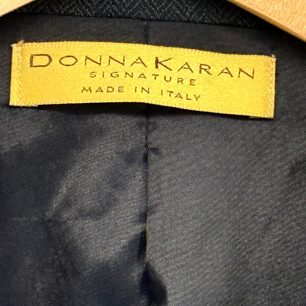 Donna Karan Signature‎ Mens Charcoal Grey Wool Herringbone 3-Button Italy 42 R - Picture 3 of 13